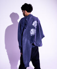 Load image into Gallery viewer, Migo Wrld Crewneck
