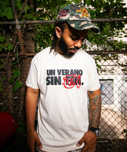 Load image into Gallery viewer, Un Verano Sin Fin (Ti). Tee
